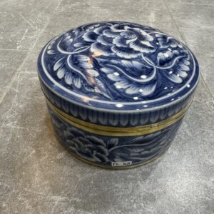 Round Jar & Top (PC: 103)
