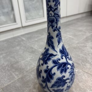 Slender Flower Vase (PC: 110)